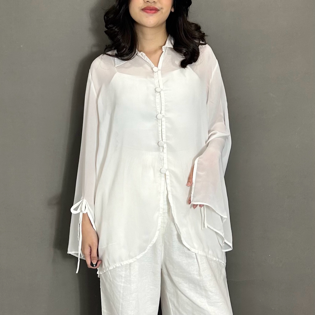 ByNeeth Asha Sheer Top - Kemeja Transparan - Kemeja Loose - Kemeja Wanita - Outer