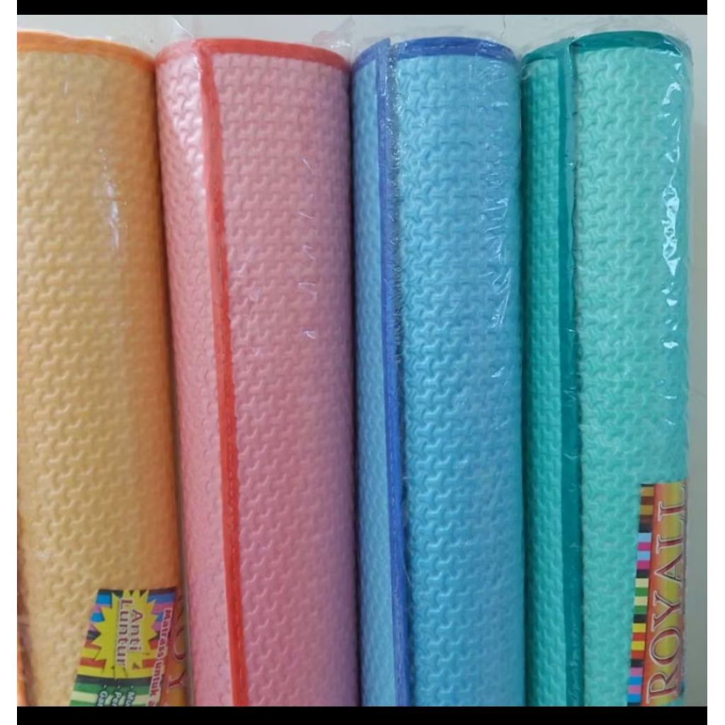 Tiker Karpet Matras Plastik Tebal Bentol / Spon Bentol / Karpet Piknik - tiker lantai