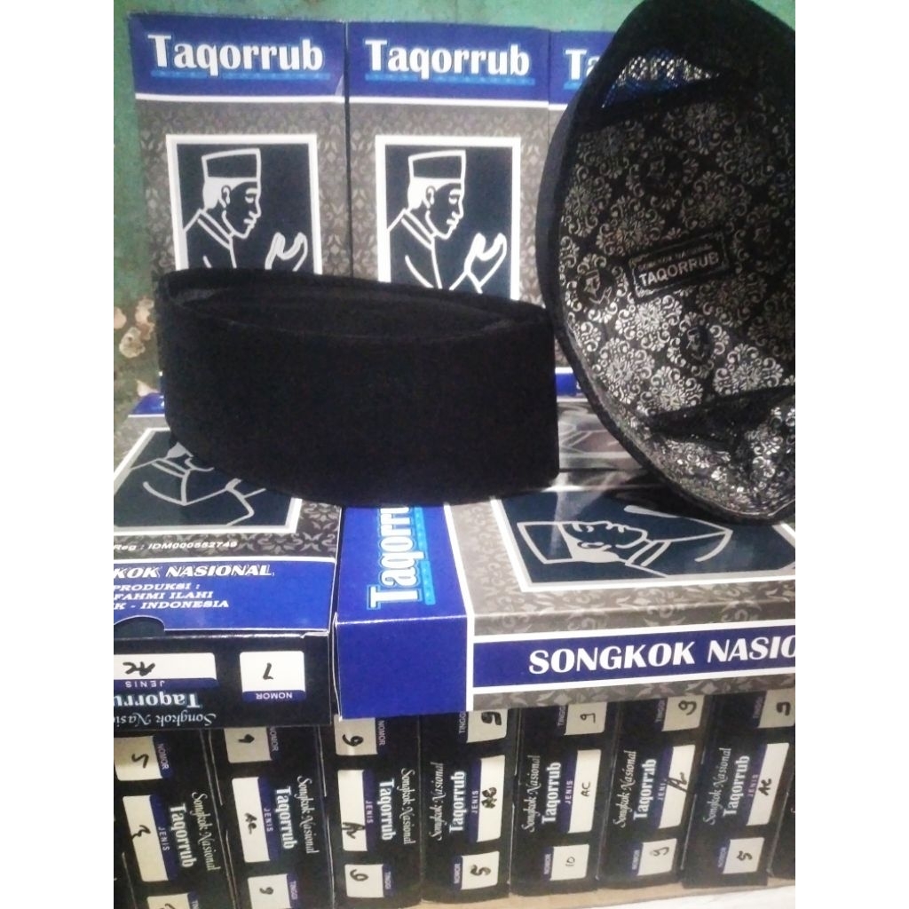 Songkok Nasional/ peci iming/ kopiah/ topi/ songkok buludru/ peci songkok