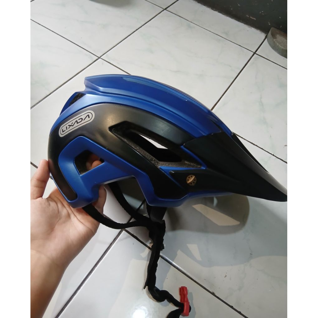 Helm sepeda MTB Lixada