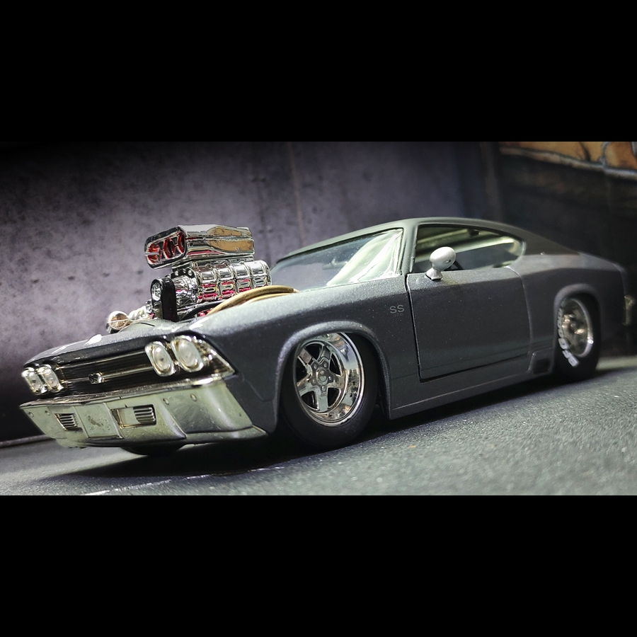 Diecast Jada 1/24 Chevy Chevelle SS 1969 (custom blow engine) lose