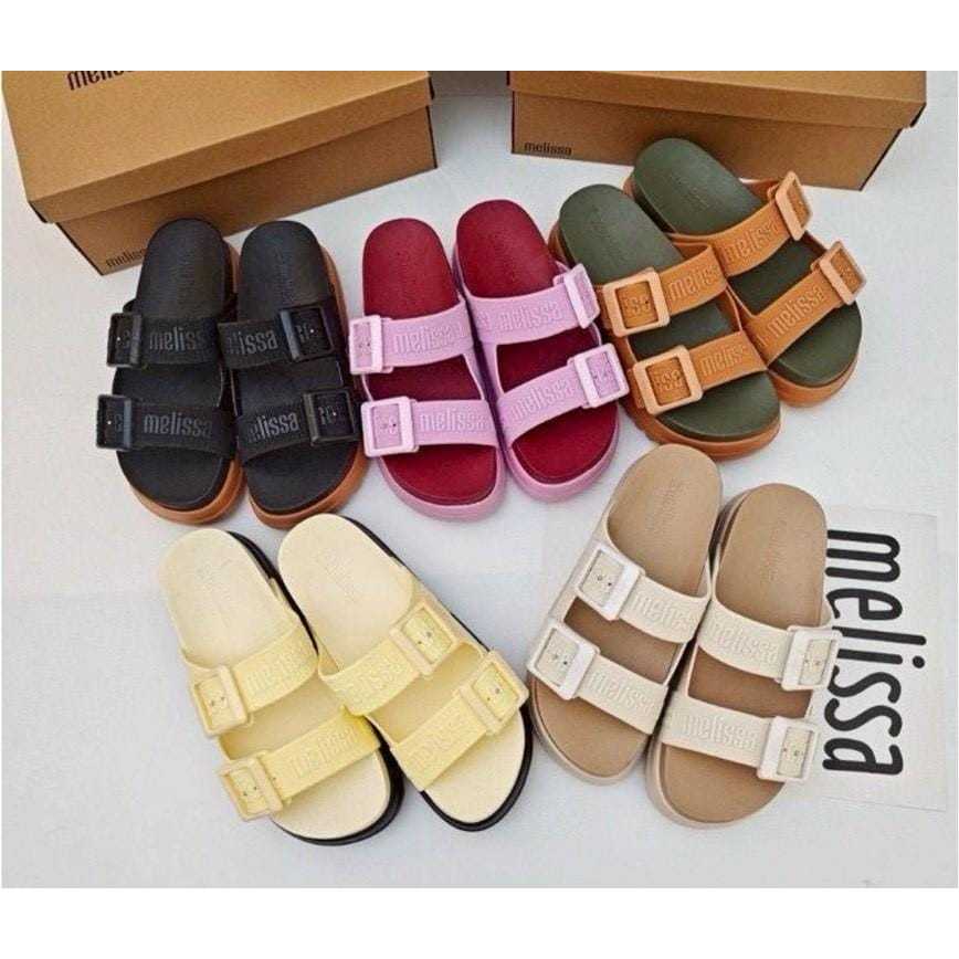Melissa Sandal Wanita