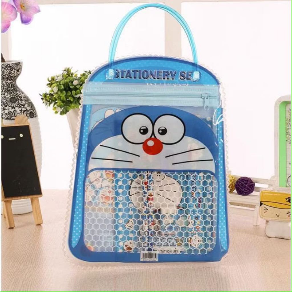 

Set Alat Tulis Anak SekolahPerlengkapan alat tulis anak Motif Kartun.