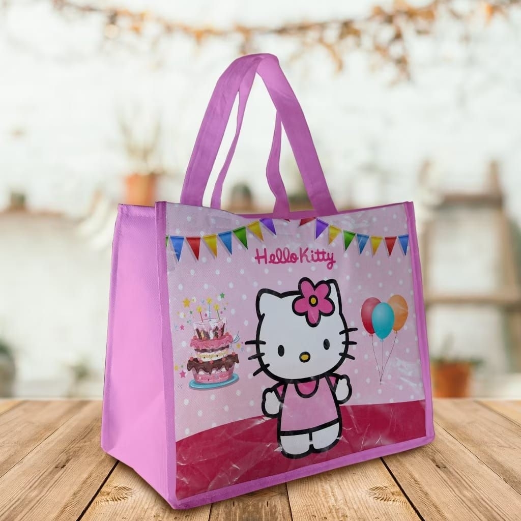 

tas souvenir anak / tas ulang tahun anak uk T.20cm x P.25cm x L.13cm