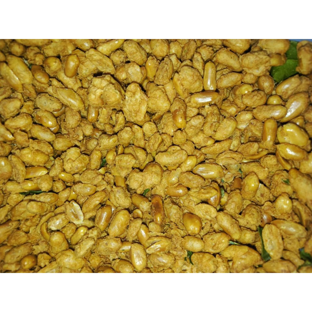 

kacang Thailand gurih pedes dan renyah