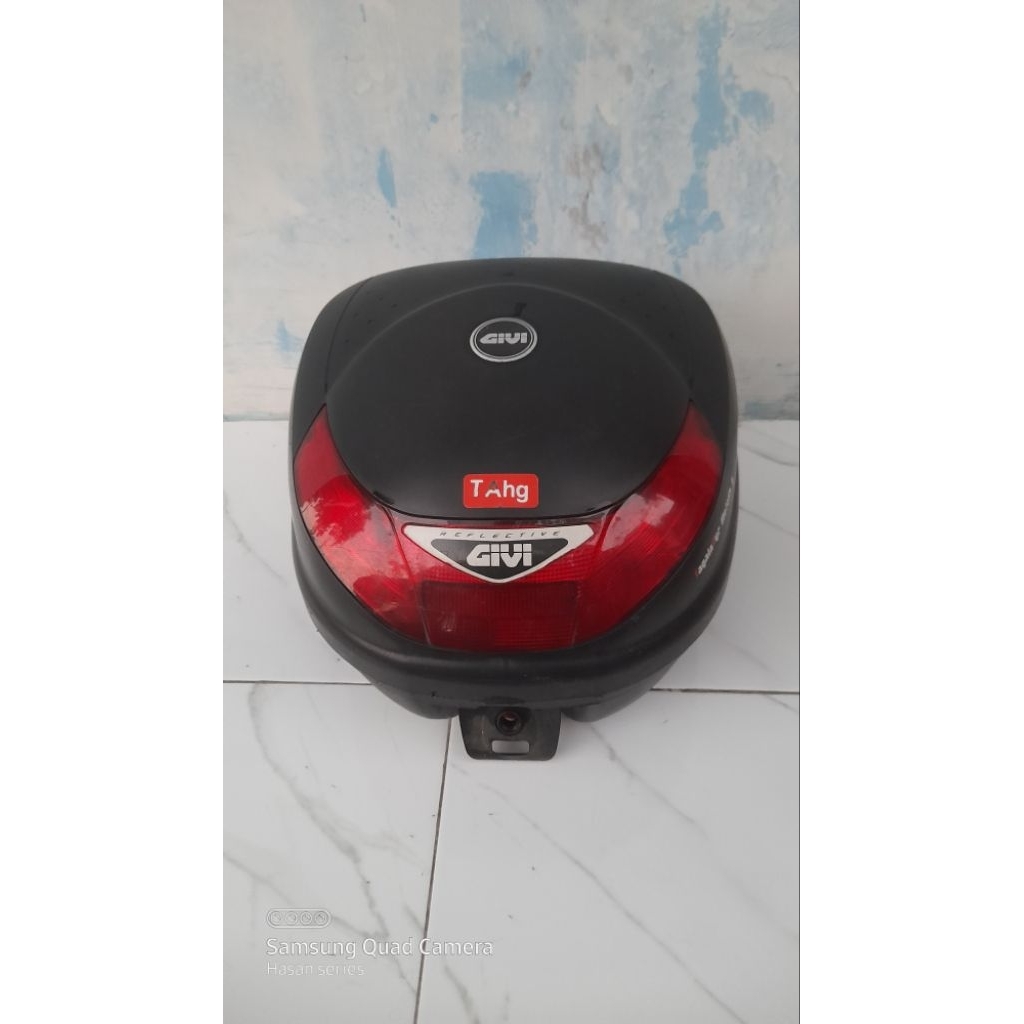 box motor givi 25l second