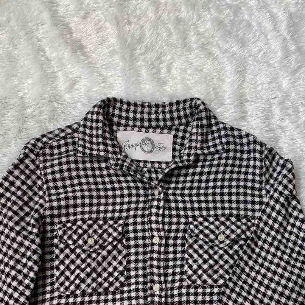 Kemeja Flanel Kotak Hitam Putih Wanita Preloved