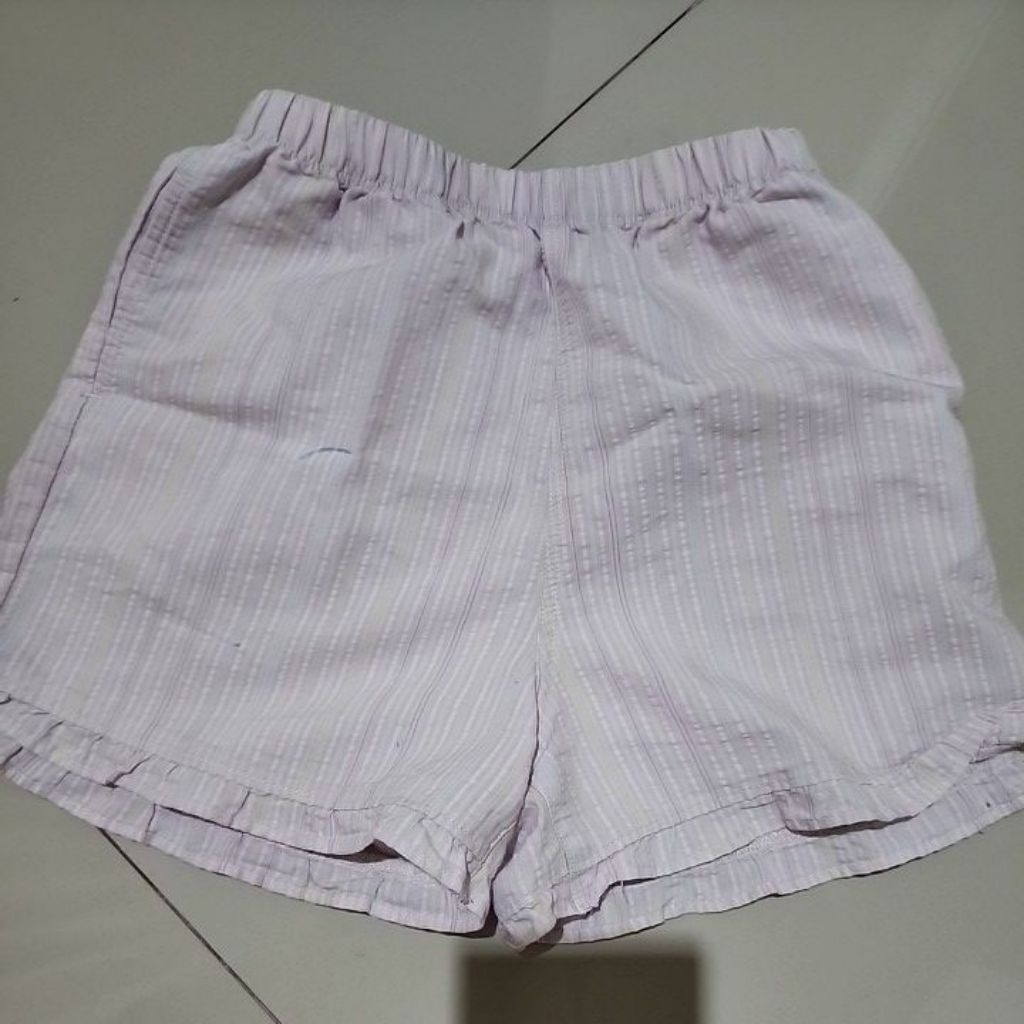 preloved celana pendek anak perempuan uniqlo short pants shorts girl