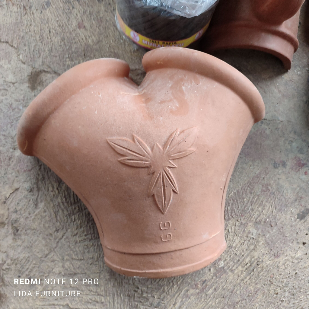 wuwung kerpus pertigaan model Y