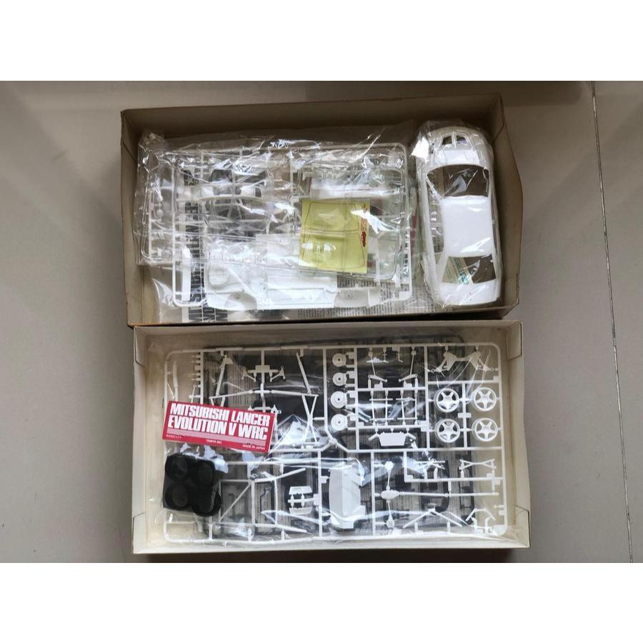 Tamiya 1/24 Mitsubishi Lancer Evolution V WRC Model Kit