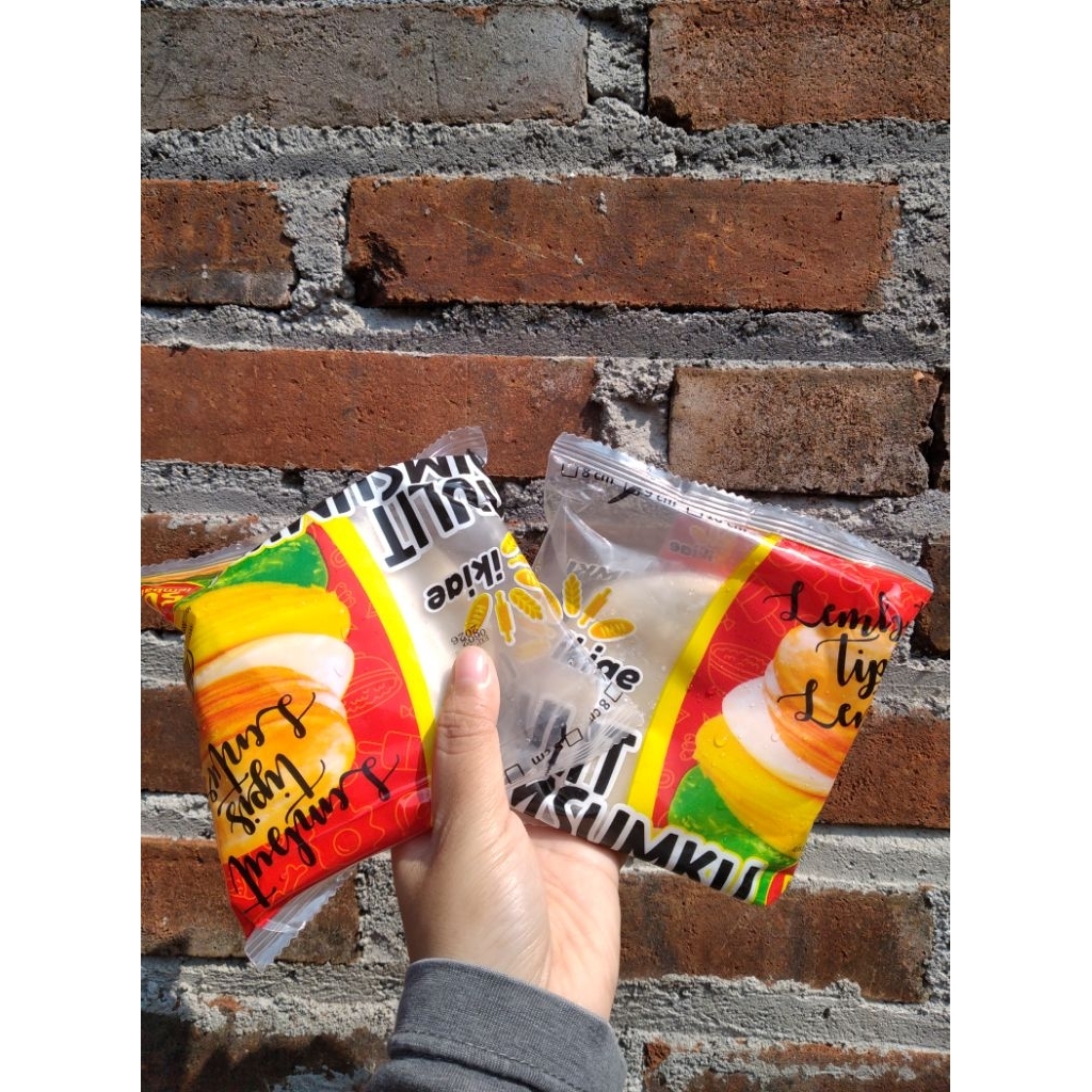 

Frozen Food Oishii Kulit Dimsum/Pangsit/Lumpia Diameter 9 isi 100 pcs Halal Enak Tipis