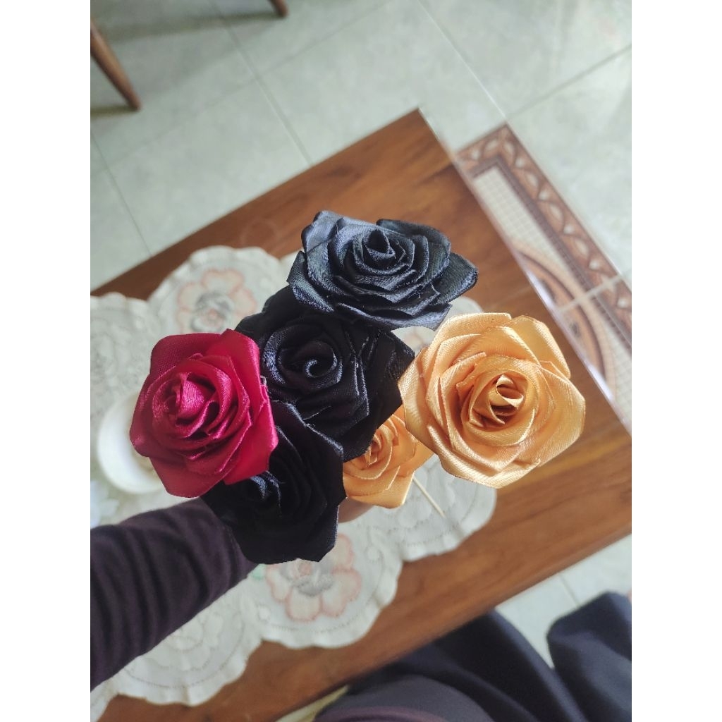 BUKET BUNGA SATIN / BUNGA SATIN / BUNGA SATIN PER BIJI