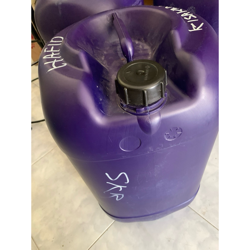 Jerigen 35 Liter Bekas Parfume Like New