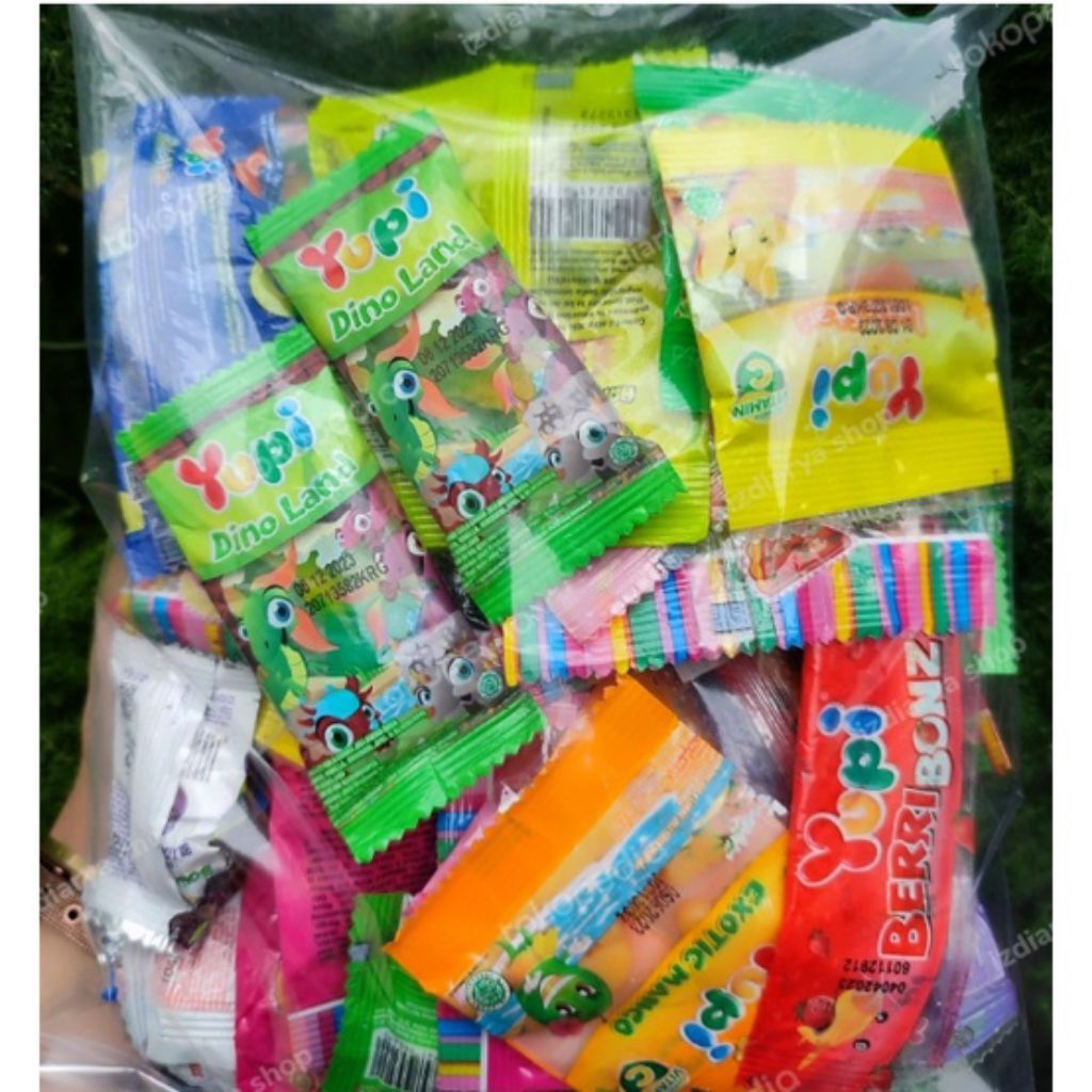 

Permen Yupi paket isi 20 pcs Random