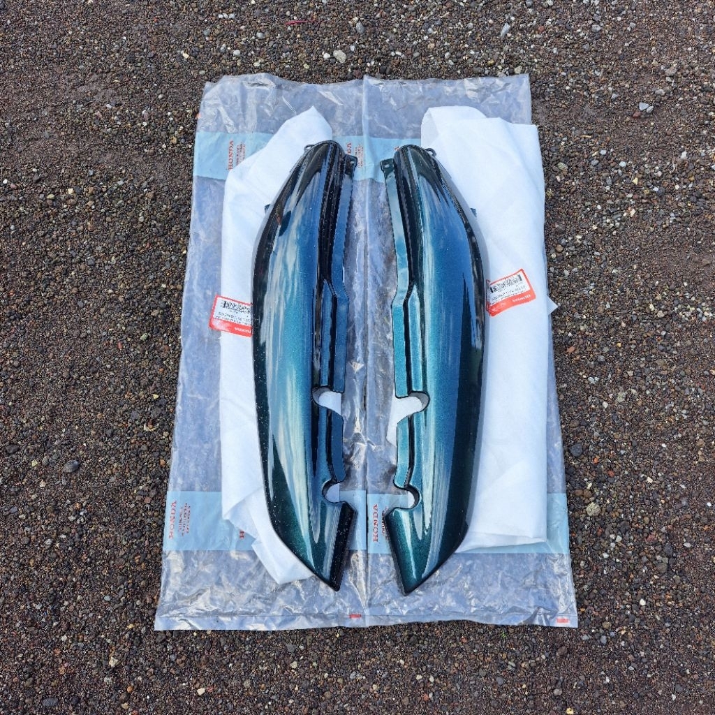 Cover body belakang Honda Tiger tilas (tiger lawas) Hijau Original AHM Astra Honda Motor
