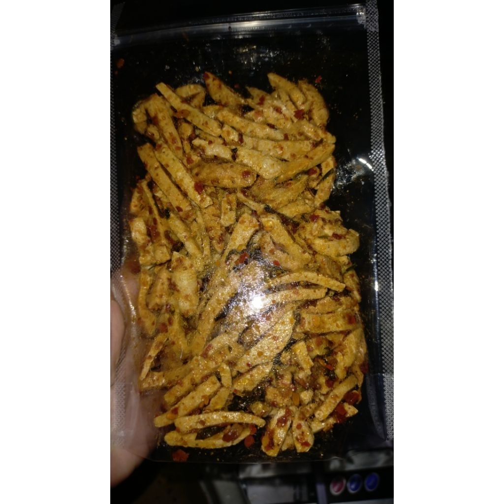 

READY STOK Basreng homade Pedas Daun Jeruk & Original Daun Jeruk .. 50 gram
