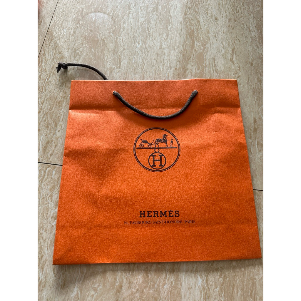 

paperbag orange tanggung 30x29.5cm