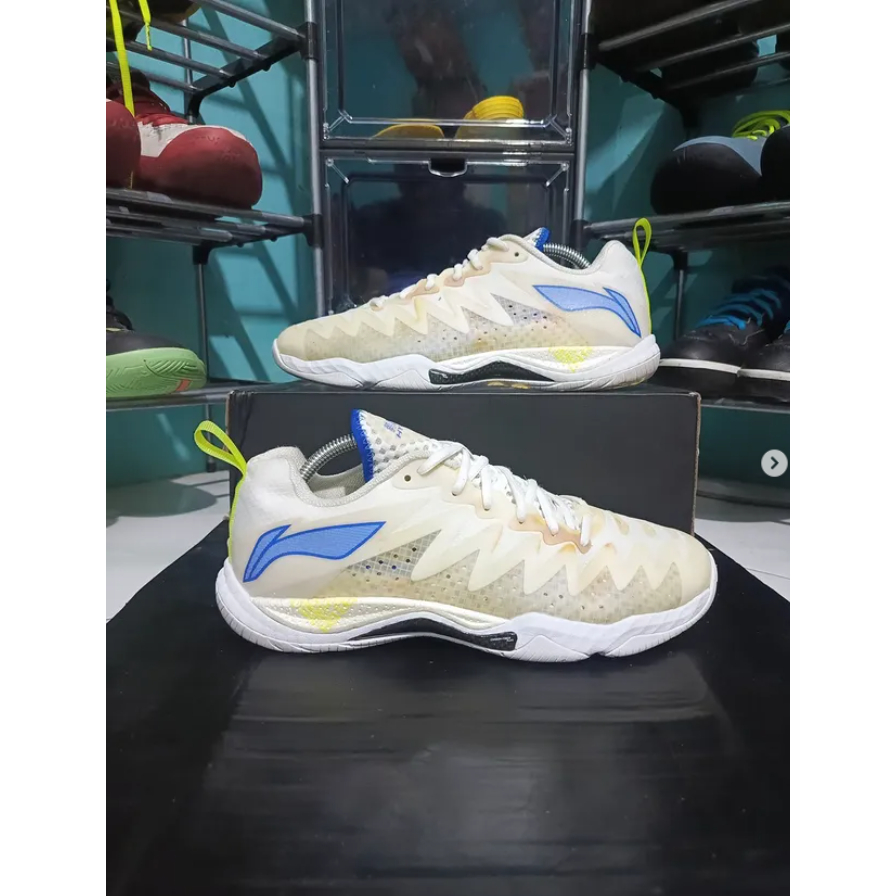 Lining Gyrfalcon V Original (Player Series Loh Kean Yew)