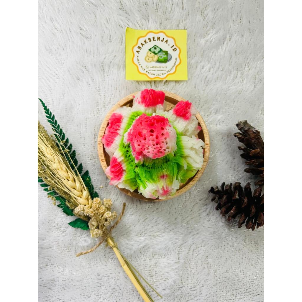 

BIKANG/CARABIKANG/KUE BASAH/JAJAN PASAR TRADISIONAL