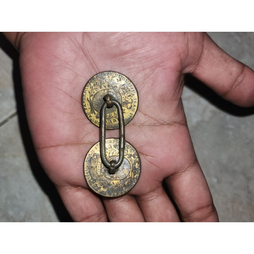 barang peninggalan mbah kuno logam langka antik jadul