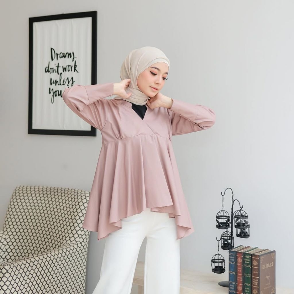 Teras Baju Nara Blouse [PRELOVED]