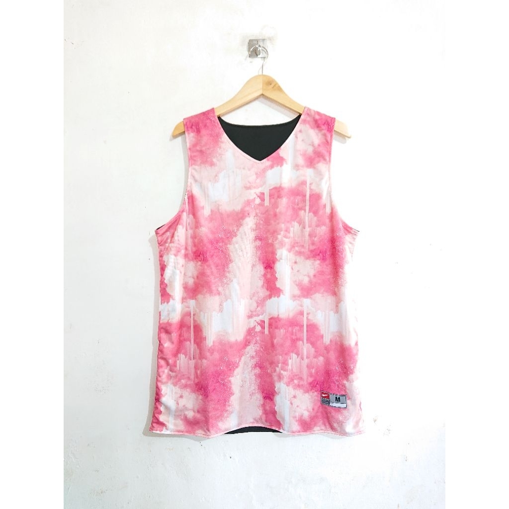 MAGENTA ATASAN JERSEY BASKET POLOS MOTIF ABSTRACT REVERSIBLE BOLAK BALIK DEWASA