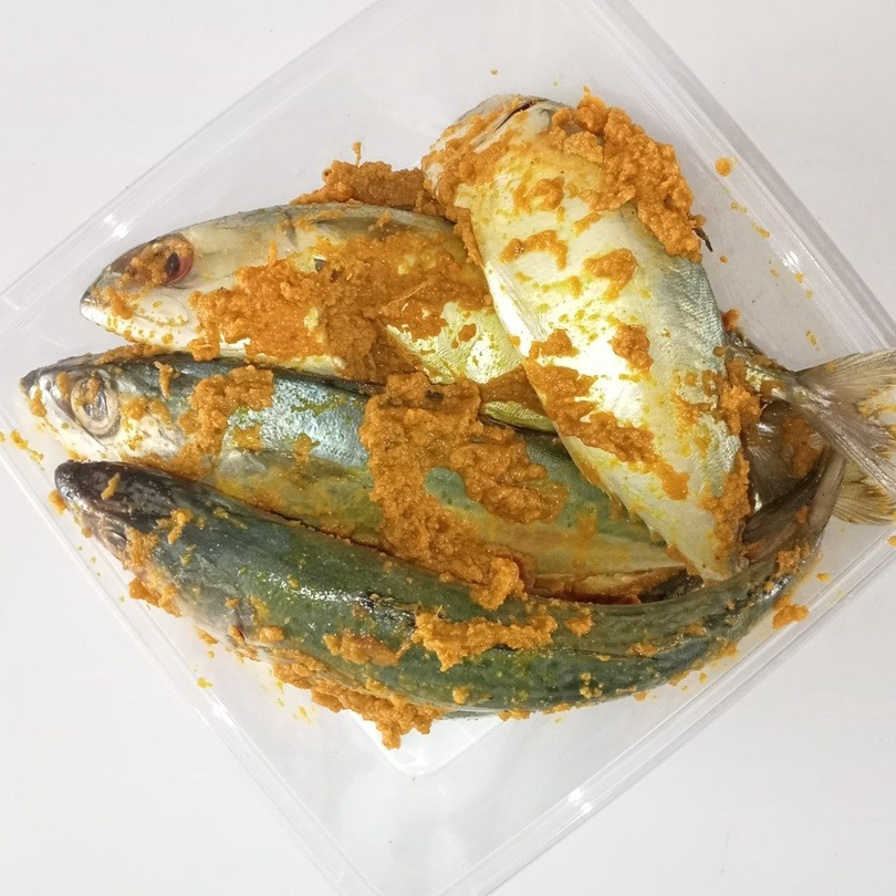 

Ikan Kembung Marinasi Ikan Bumbu Kuning Marinasi 400/500 Gram Kirim instan & sameday