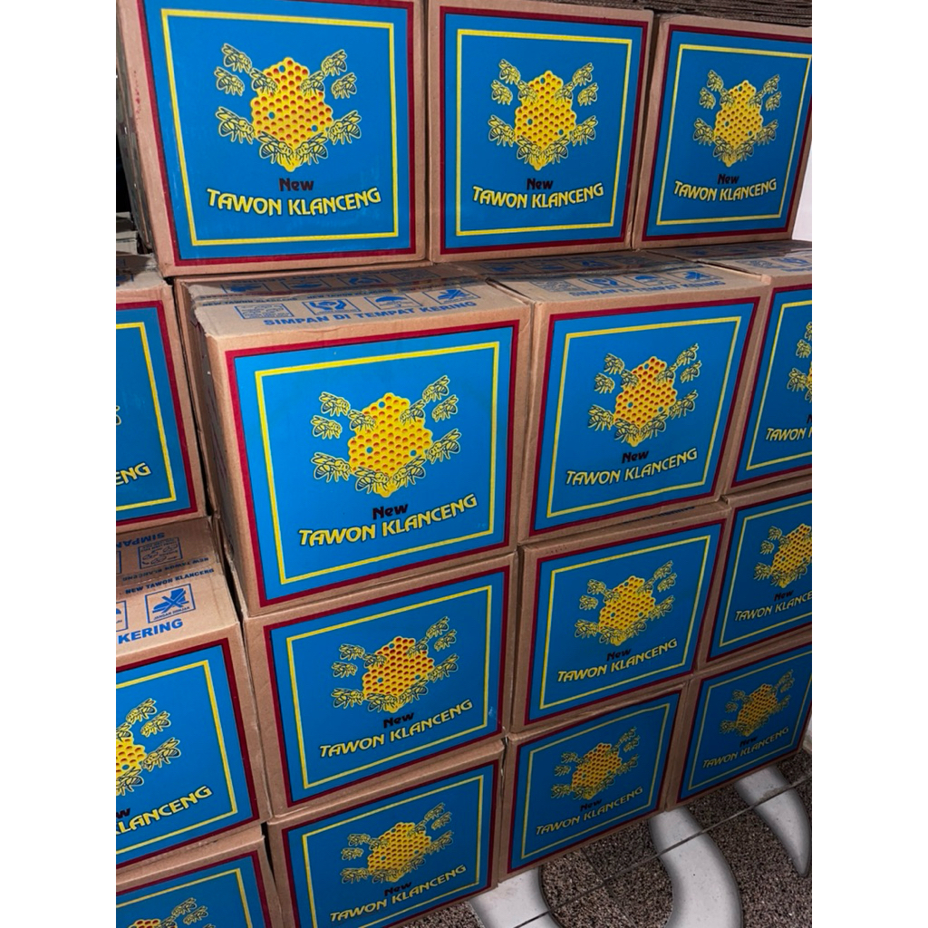

Tawon Klanceng 1 Dus isi 12 Botol Kaca