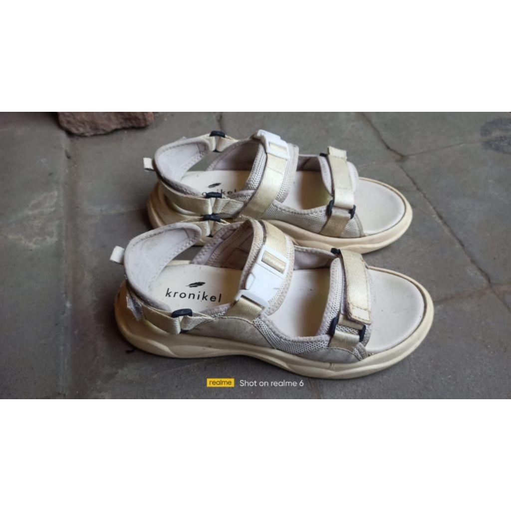 sandal cewek kronikel 39 second