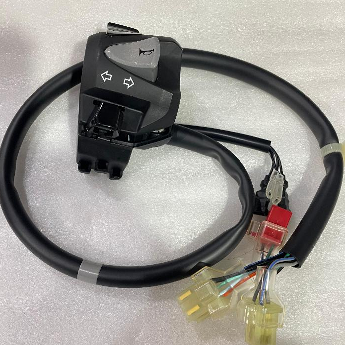 Holder Kiri Switch Dim Horn Winker PCX160 K1Z Ori Honda AHM 35200K1ZT12