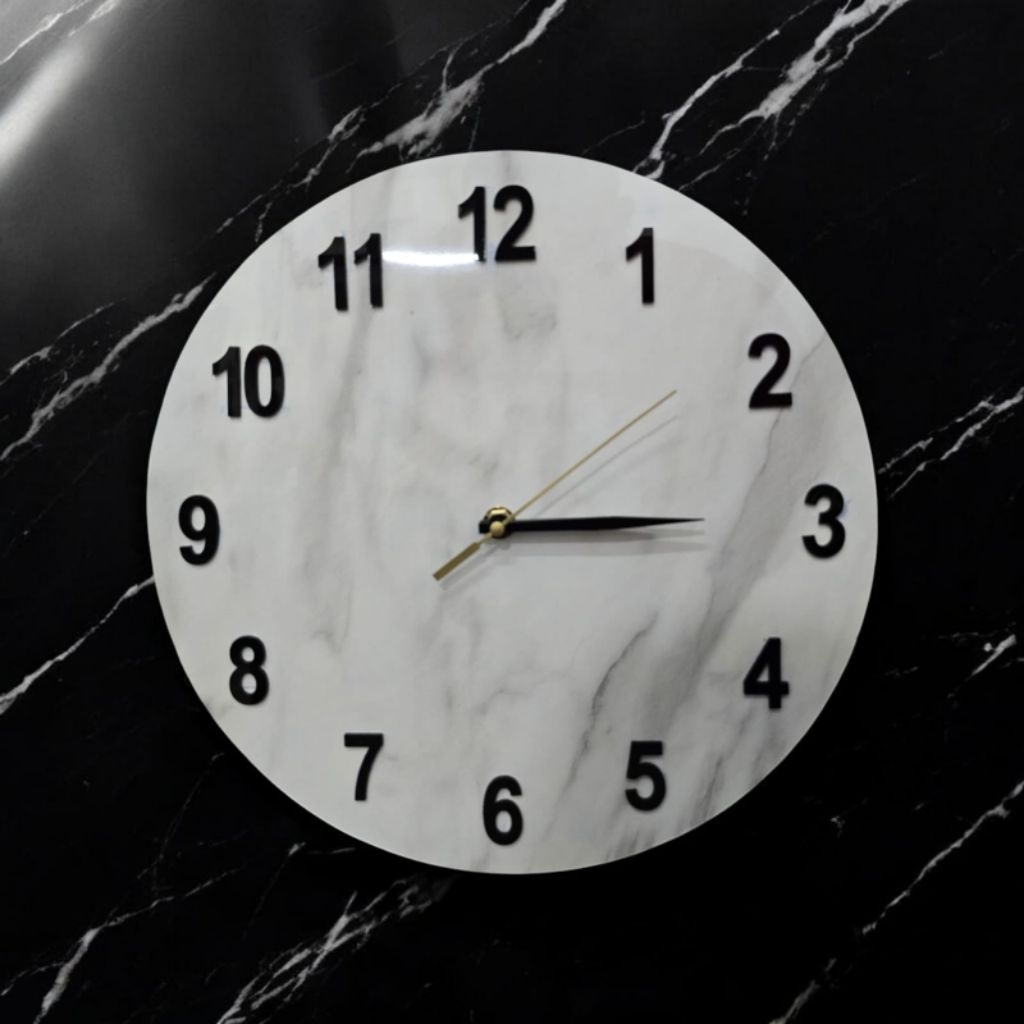 Jam Dinding Kayu Lapis HPL Diameter 30cm Tanpa Kaca Anti airi