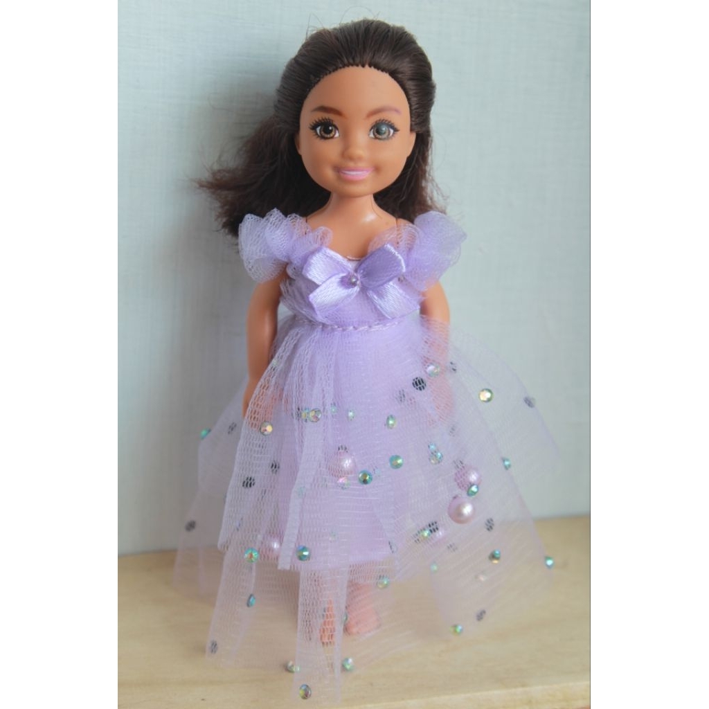 baju barbie chelsea