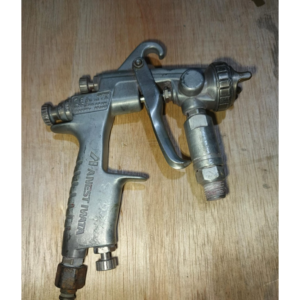 Spraygun Annest Iwata