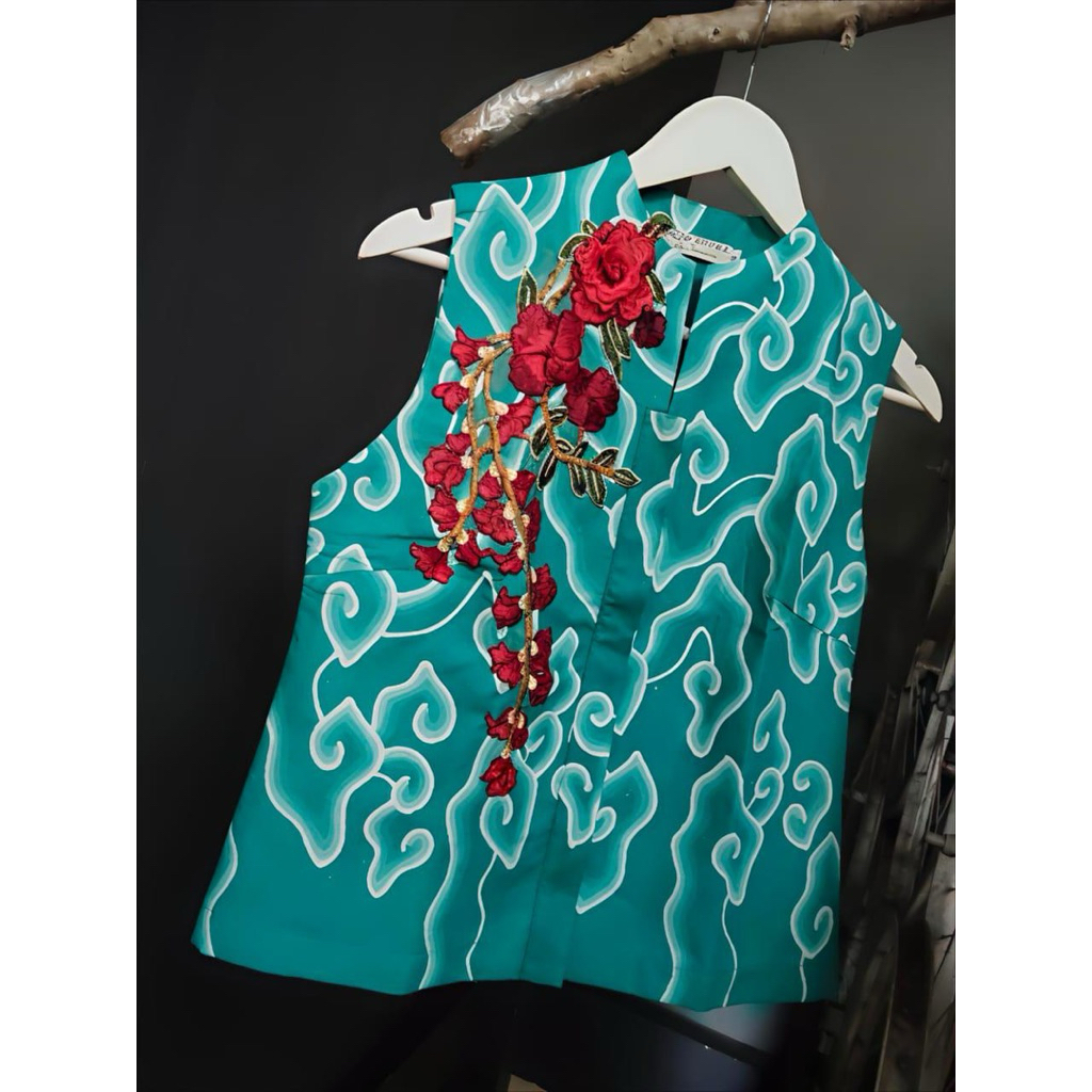 Mega Mendung Top - Atasan Batik Mega Mendung