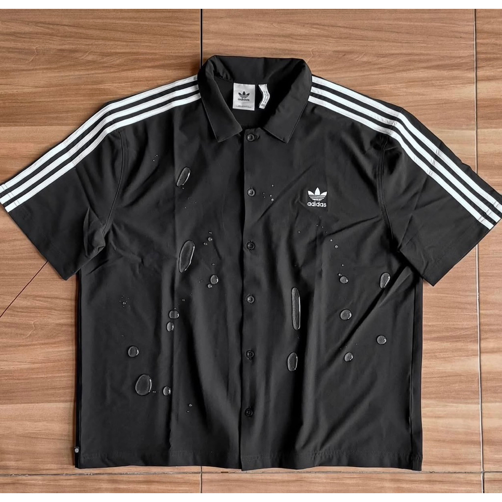 kemeja adidas adicolor clasik shirt