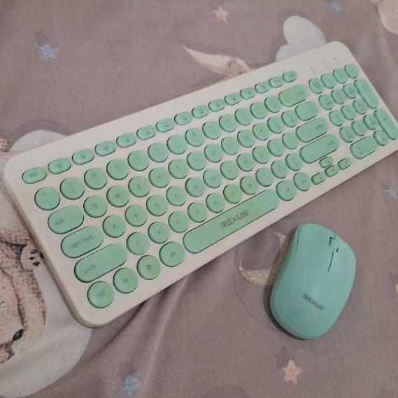 PRELOVED KEYBOARD REXUS KM10 + MOUSE WIRELESS ORIGINAL