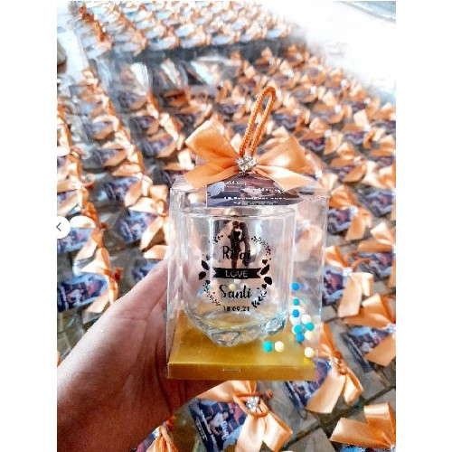 

(MIKA SAJA) Kotak Mika Souvenir Ukuran 8x8x10 cm