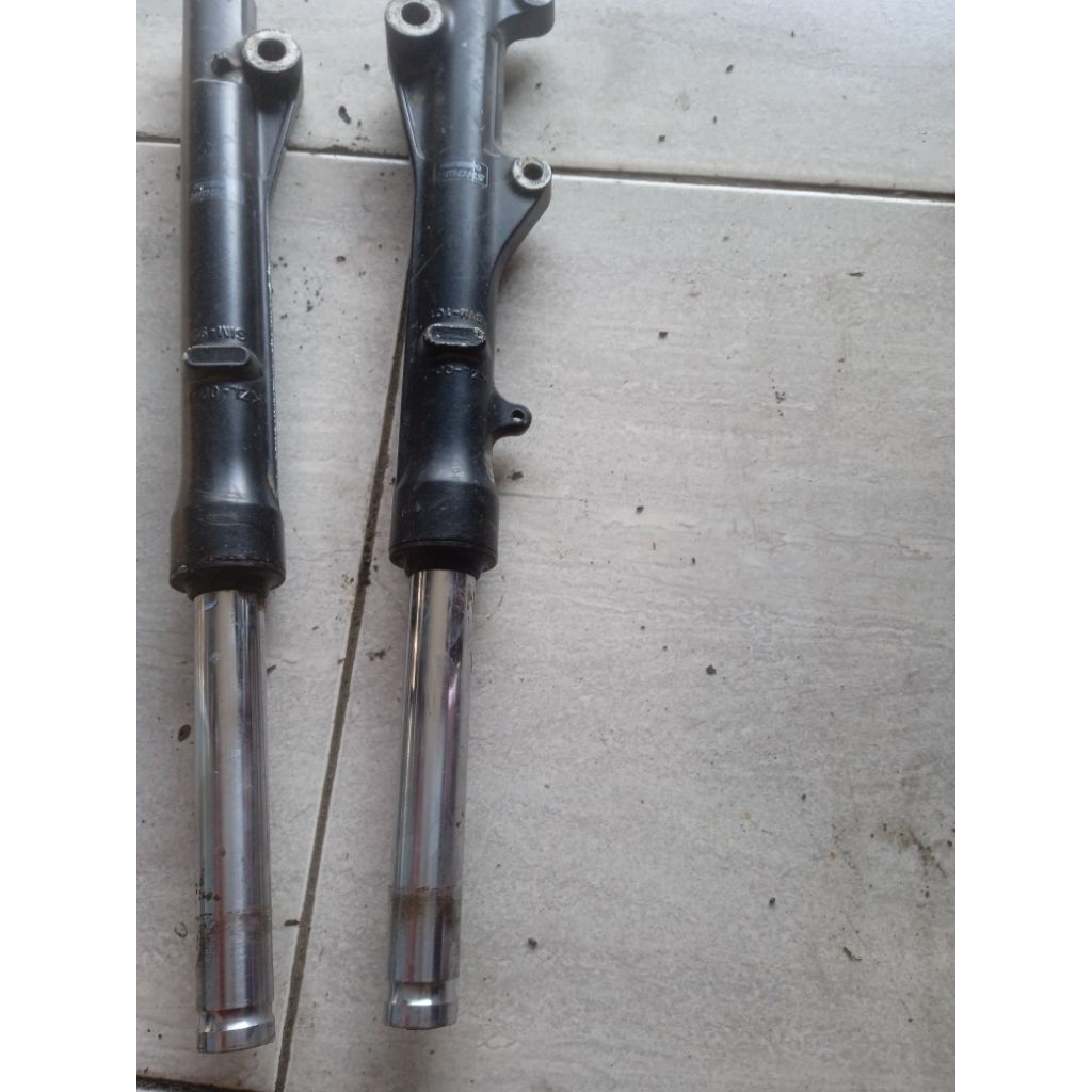 Sokbreker depan Honda Beat ORI copotan