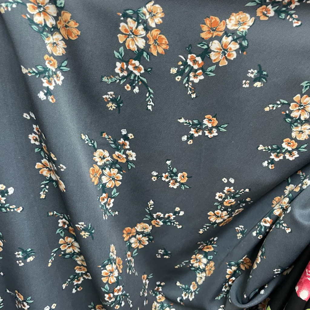 kain maxmara silk luxury motif bunga premium - kain original maxmara - kain satin maxmara premium pt