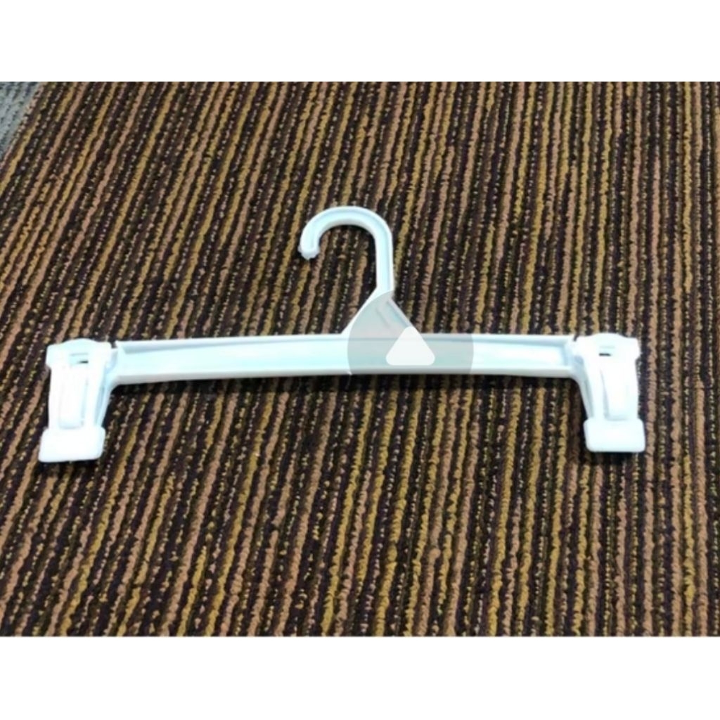 Hanger Jepit Plasrik  Hanger Jepit Celana