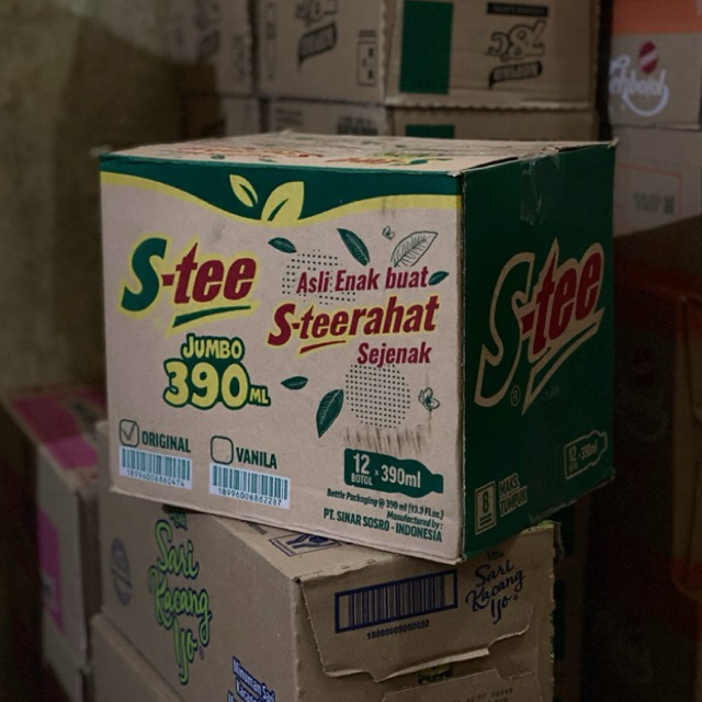 

S-Tee Jumbo 390ml kemasan karton isi 12 botol