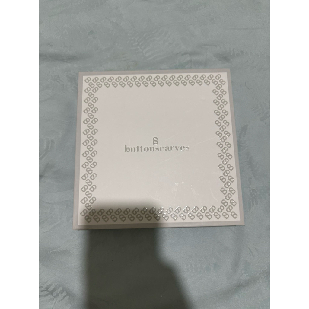 Buttonscarves hijab tapis vanilla