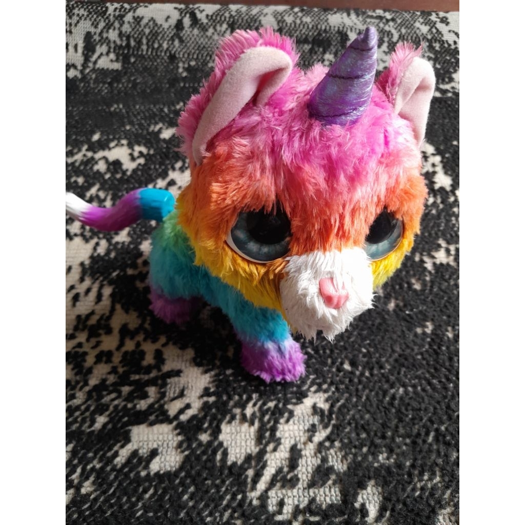 FURREAL cat rainbow - preloved