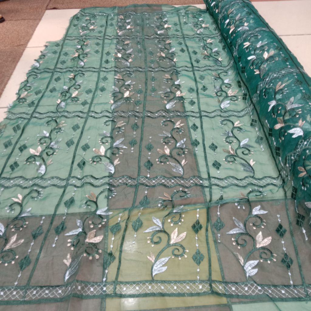 Kain Sapto Organza Bordir / Bahan Organza Bordir Motif Kotak