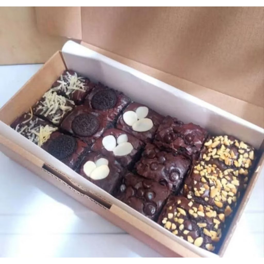 

FUDGY BROWNIES-BROWNIES PANGGANG-BROWNIES SEKAT