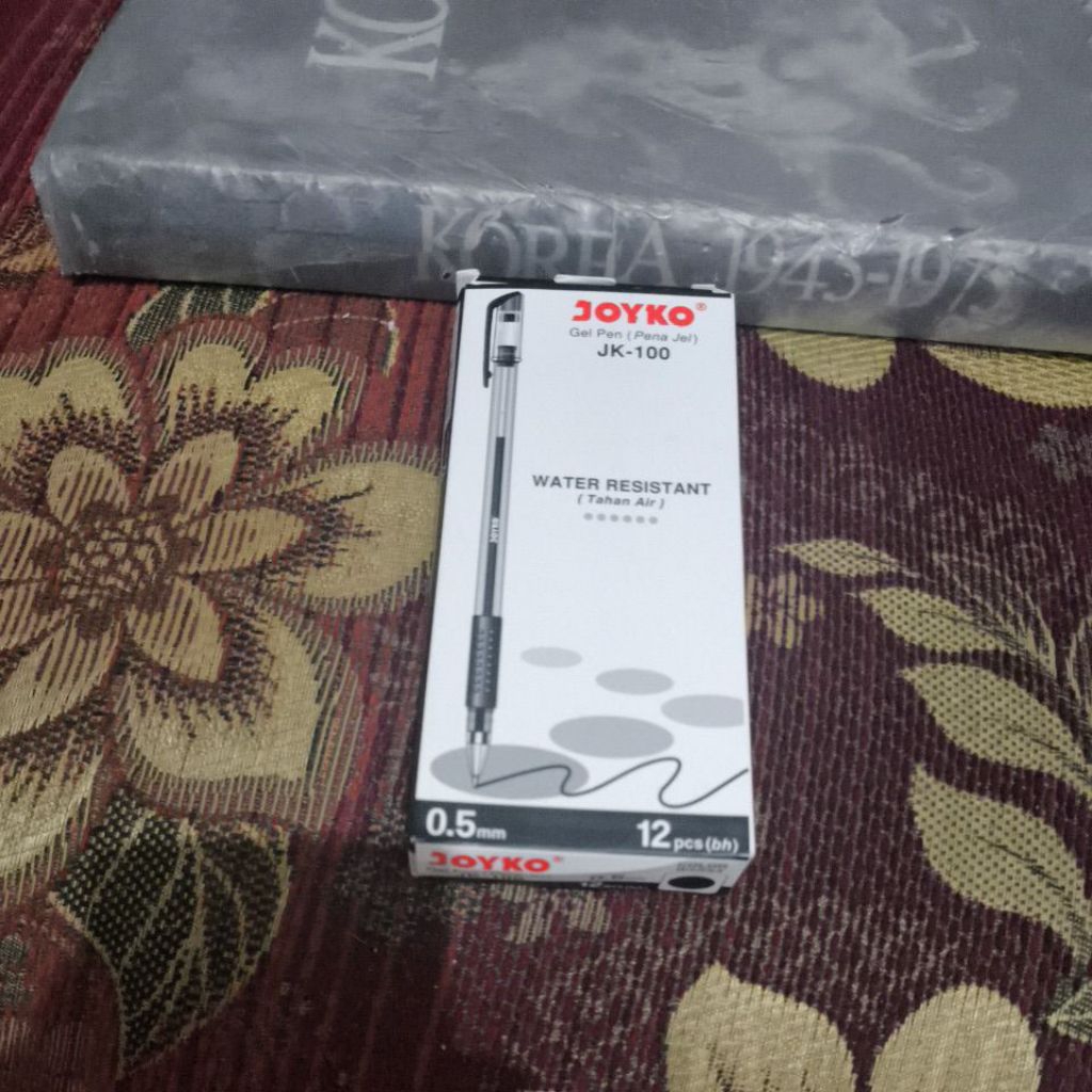 

JOYKO GEL PEN (PENA JEL) JK-100 WATER RESISTANT TAHAN AIR 0.5 MM