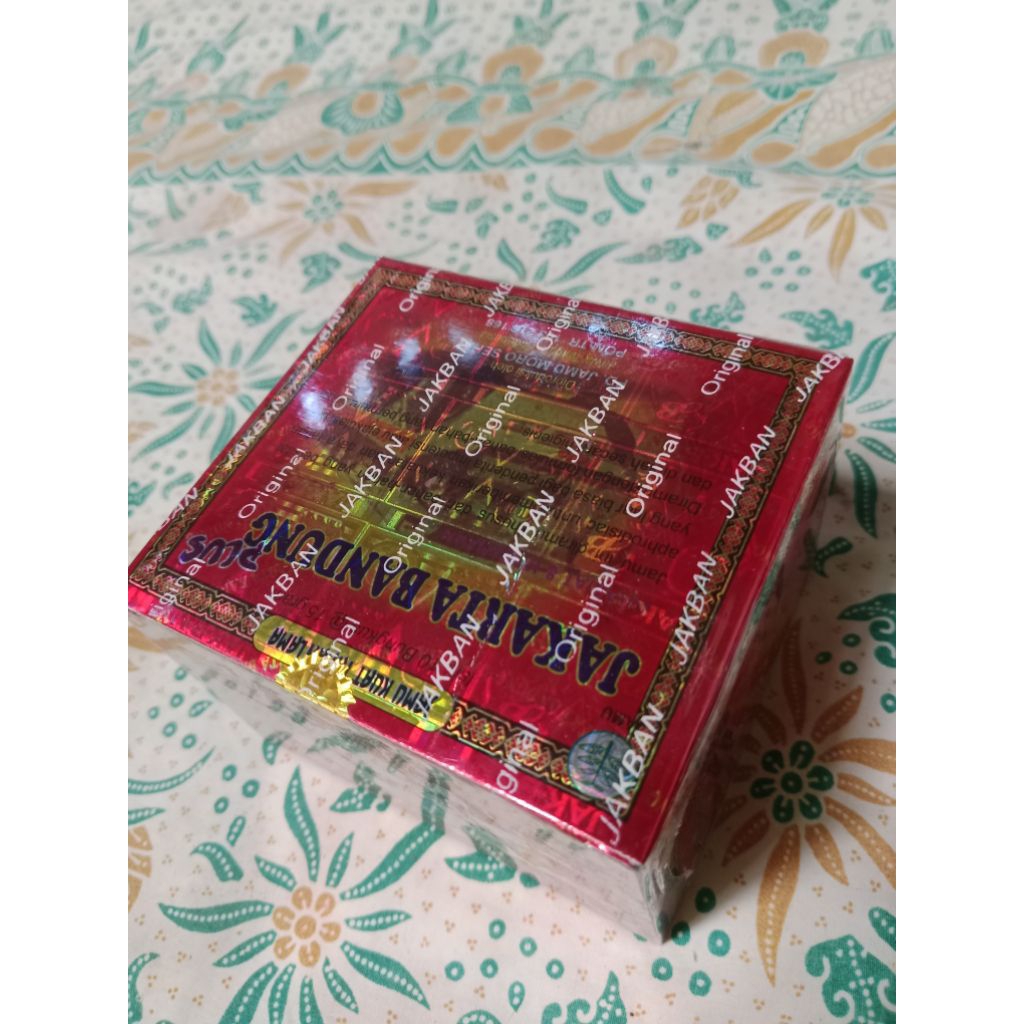 

bubuk penasaran. j. b. s