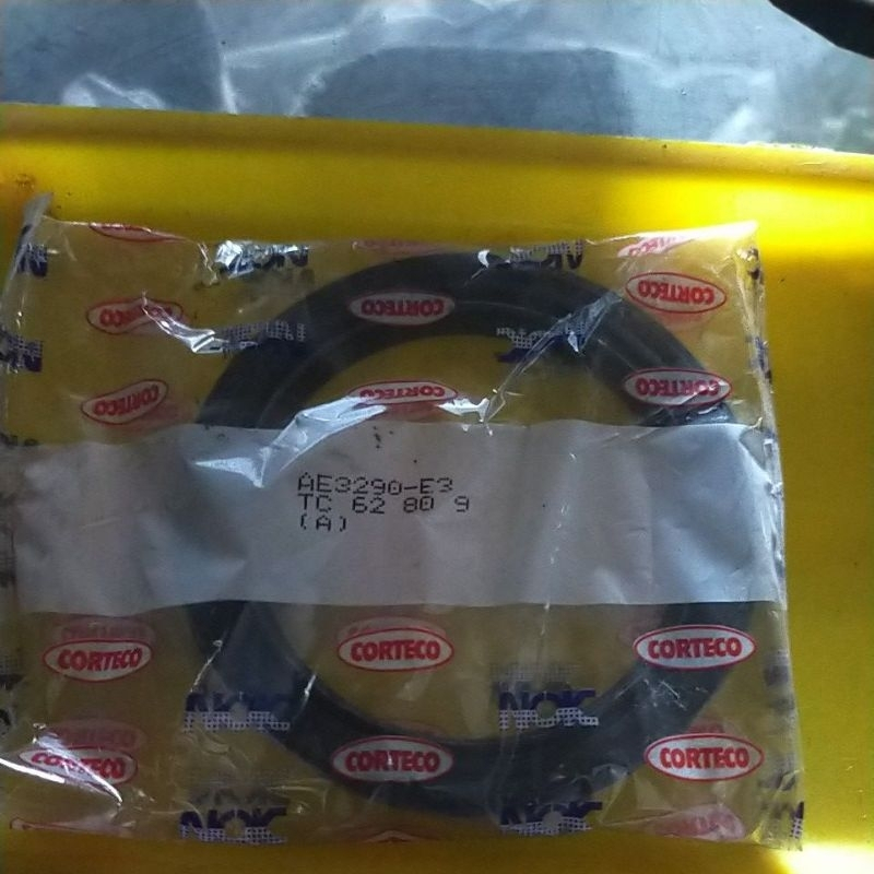 Oil seal 62 80 9 OIL SEAL CRANK SHAFT TS 230 OIL SEAL RODA GILA TS230