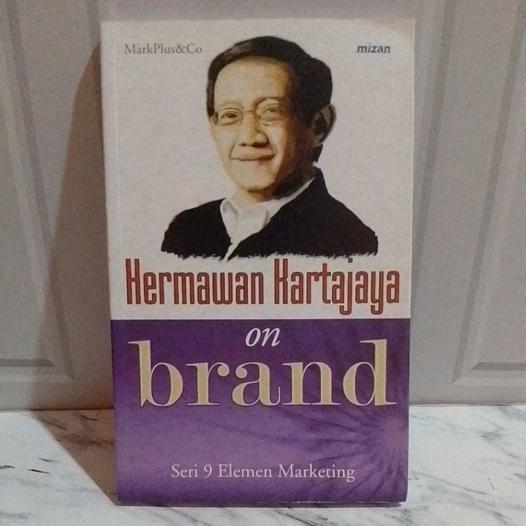 ON BRAND SERI 9 ELEMEN MARKETING