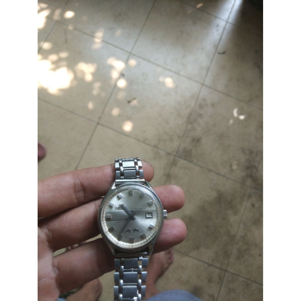 jam mechanic/manual swiss made Nelson